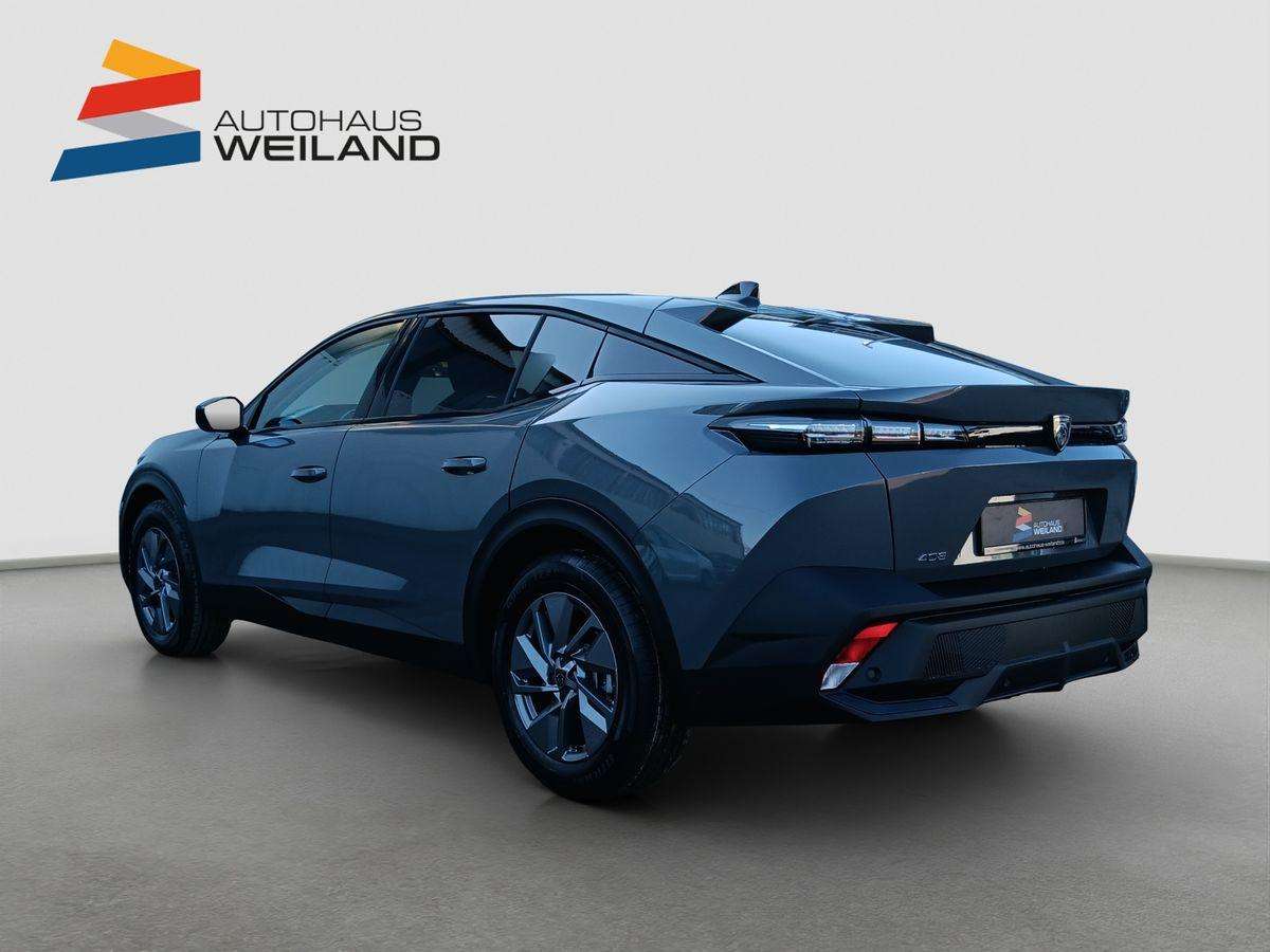 Fahrzeugbild eines Peugeot 408