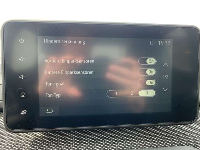 Fahrzeugbild eines Dacia Sandero
