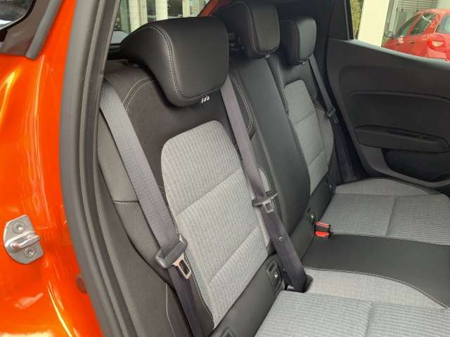 Fahrzeugbild eines Renault Clio