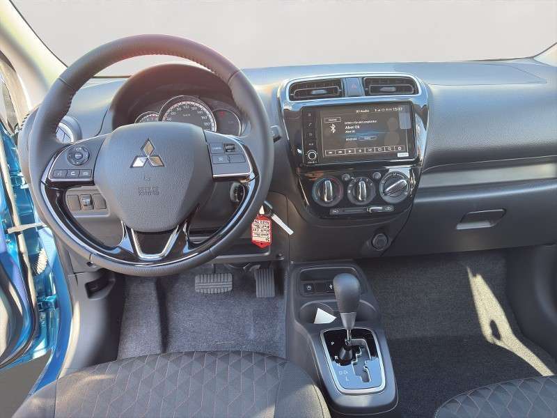 Fahrzeugbild eines Mitsubishi Space Star