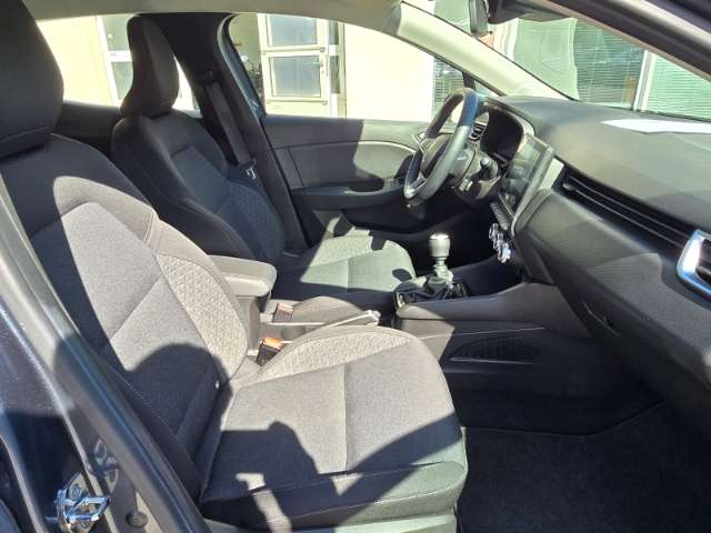 Fahrzeugbild eines Renault Clio