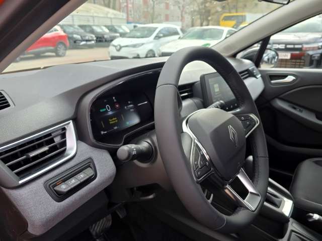 Fahrzeugbild eines Renault Clio