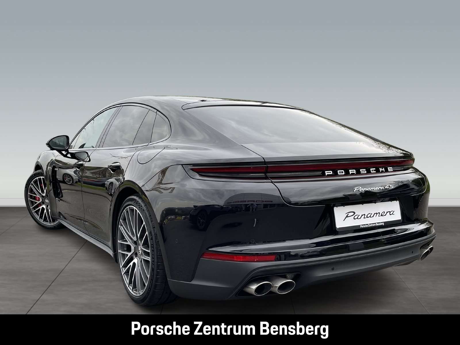 Fahrzeugbild eines Porsche Panamera