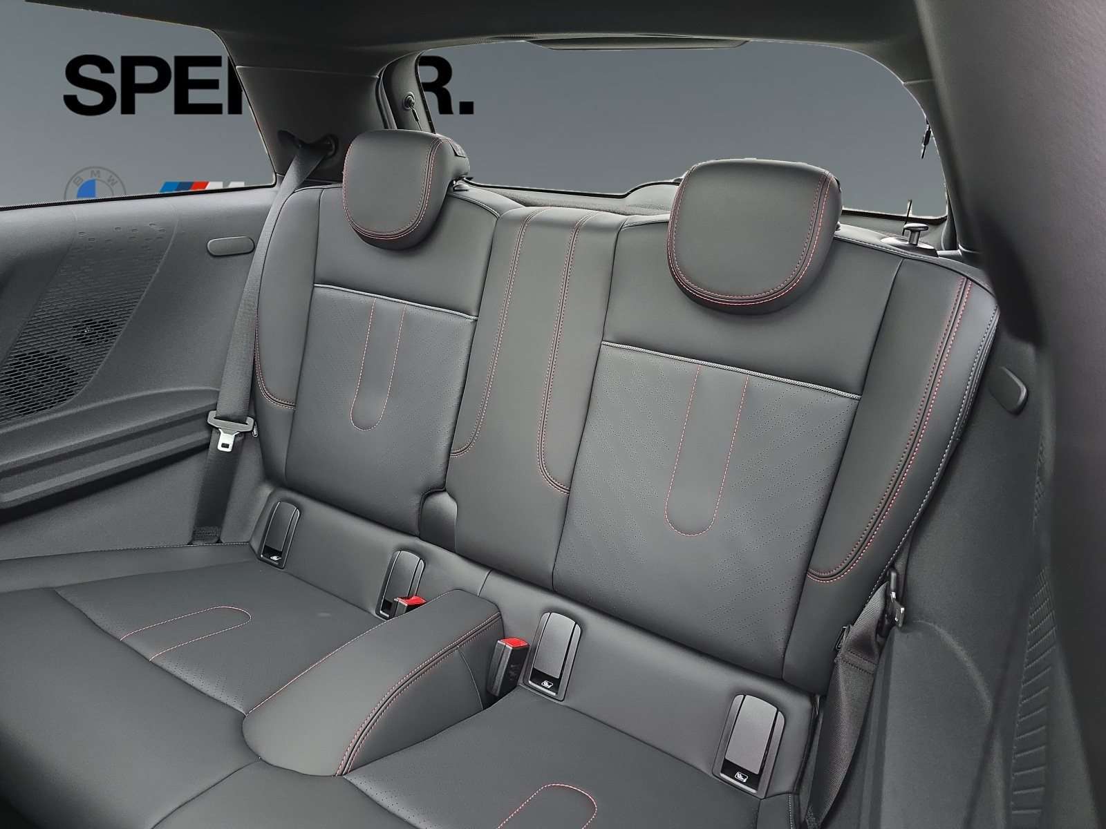 Fahrzeugbild eines MINI COOPER