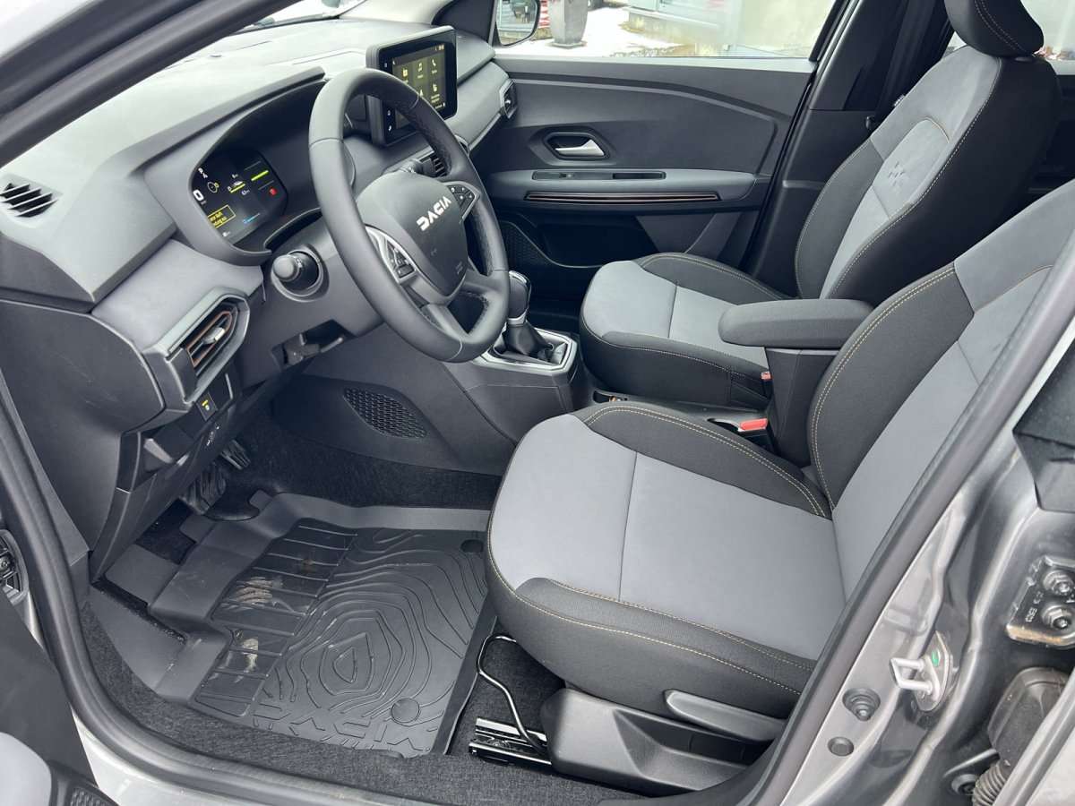 Fahrzeugbild eines Dacia Jogger