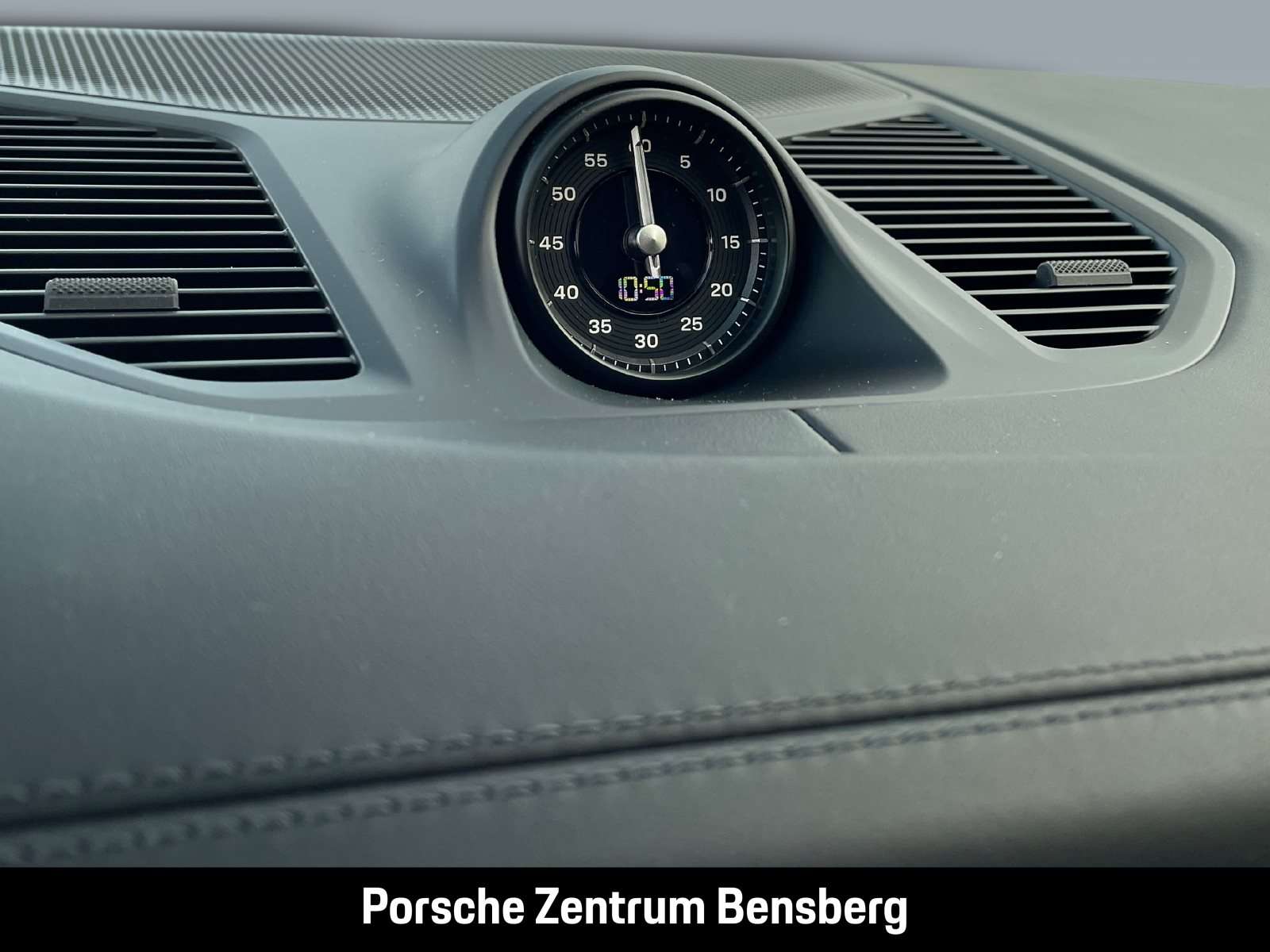 Fahrzeugbild eines Porsche Cayenne