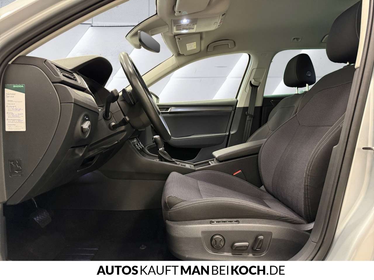 Fahrzeugbild eines Skoda Superb