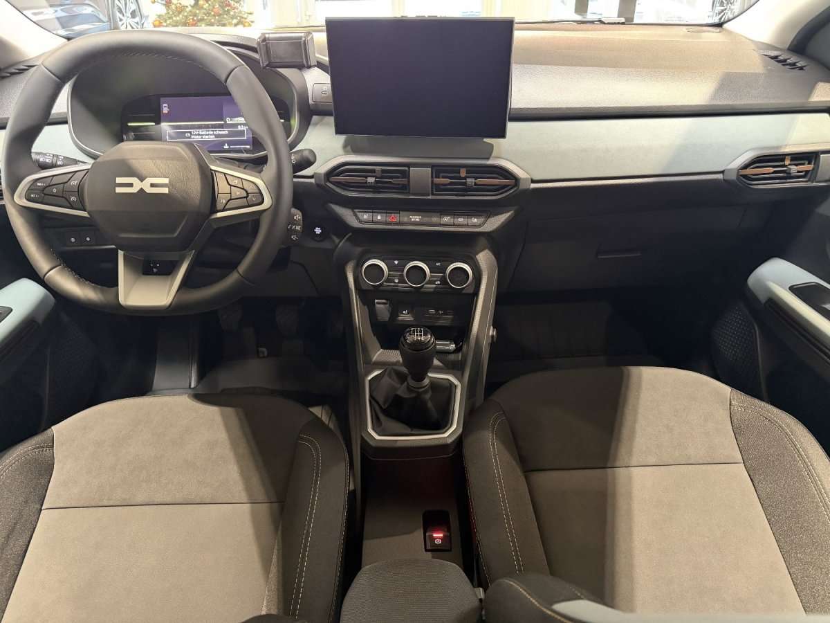 Fahrzeugbild eines Dacia Sandero