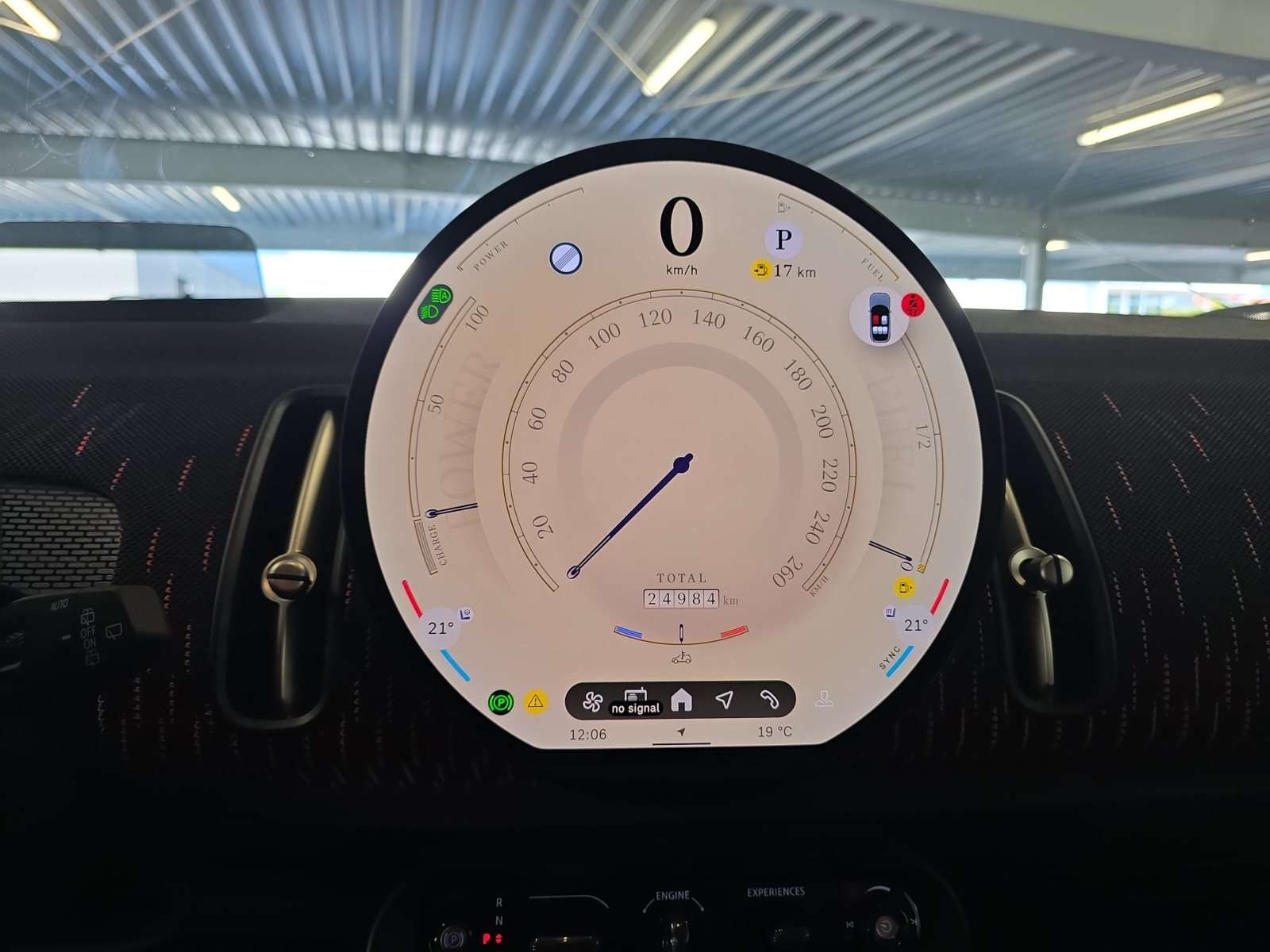 Fahrzeugbild eines MINI COOPER