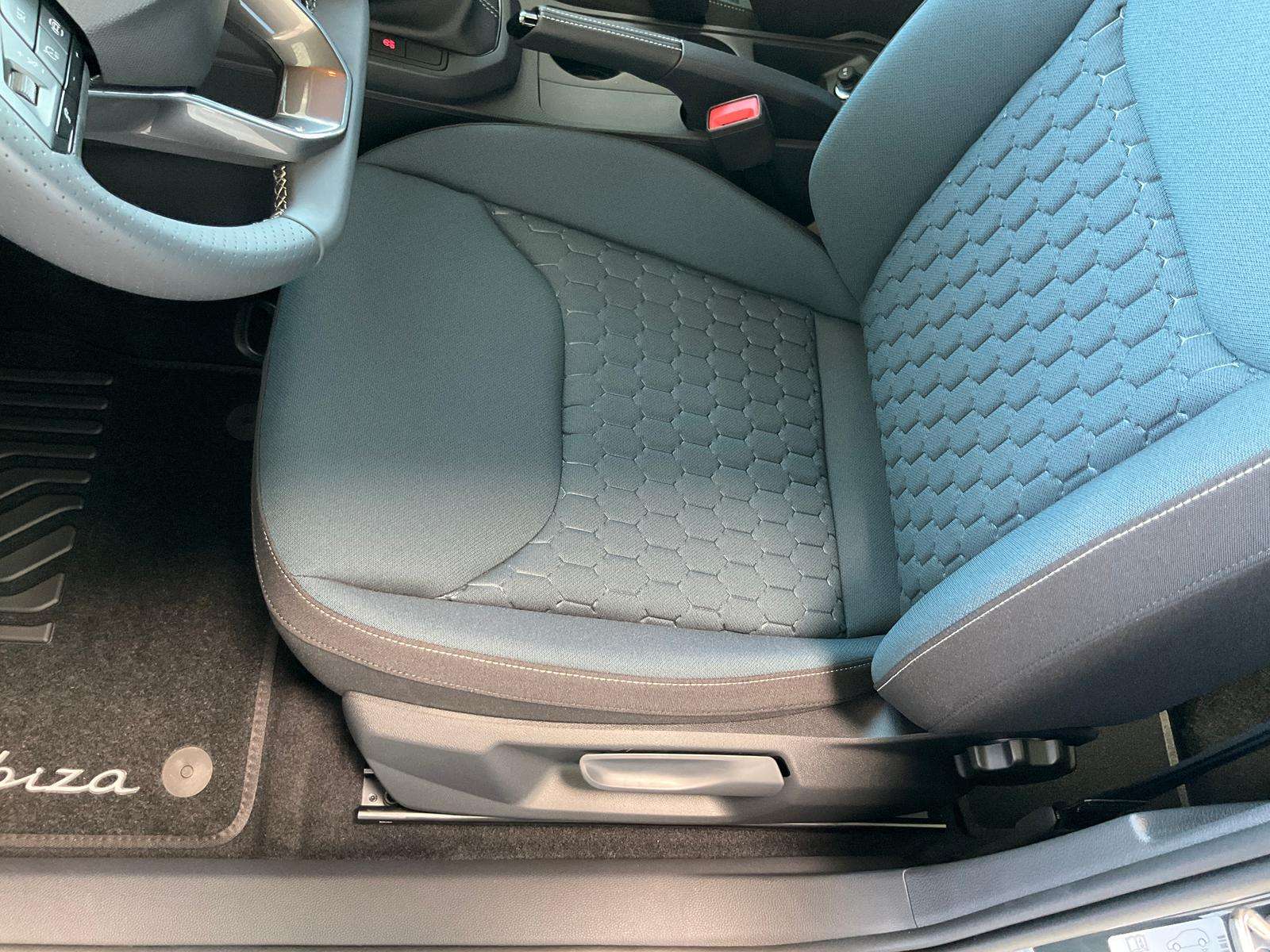 Fahrzeugbild eines SEAT Ibiza