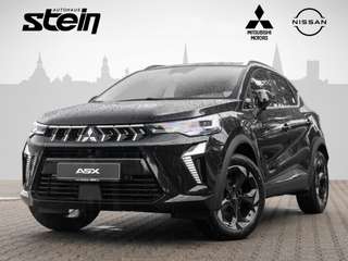 Schräge Frontansicht auf einen Mitsubishi ASX , freigestellt