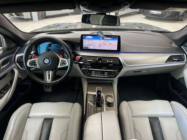 Fahrzeugbild eines BMW 5er-Reihe
