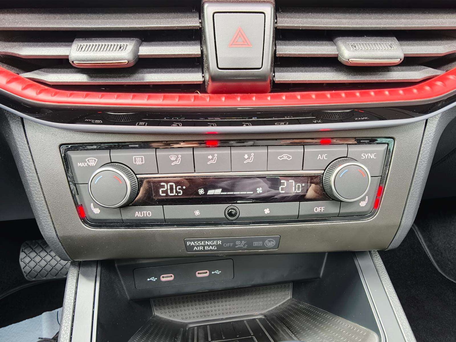 Fahrzeugbild eines SEAT Ibiza