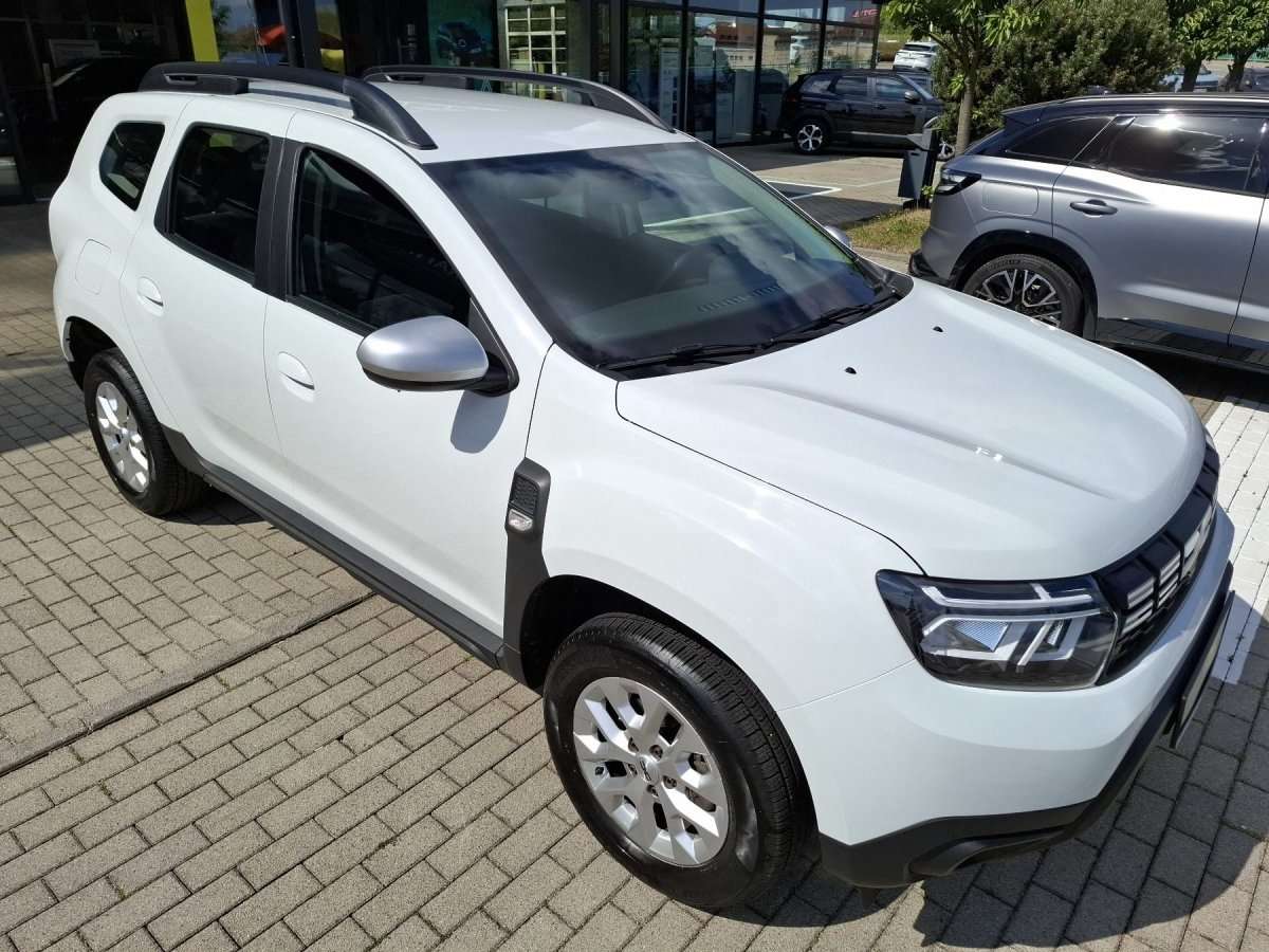 Fahrzeugbild eines Dacia Duster