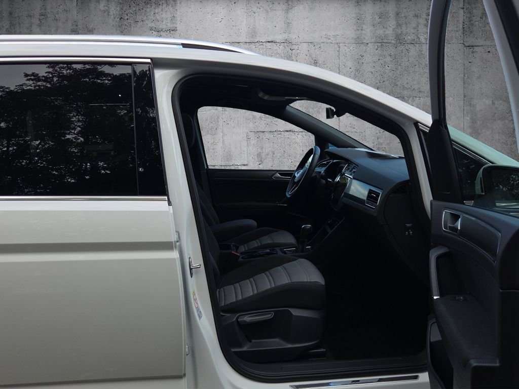 Fahrzeugbild eines Volkswagen Touran