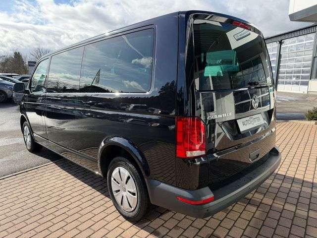 Fahrzeugbild eines Volkswagen Caravelle
