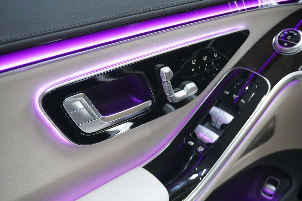 Fahrzeugbild eines Mercedes-Benz S-Klasse