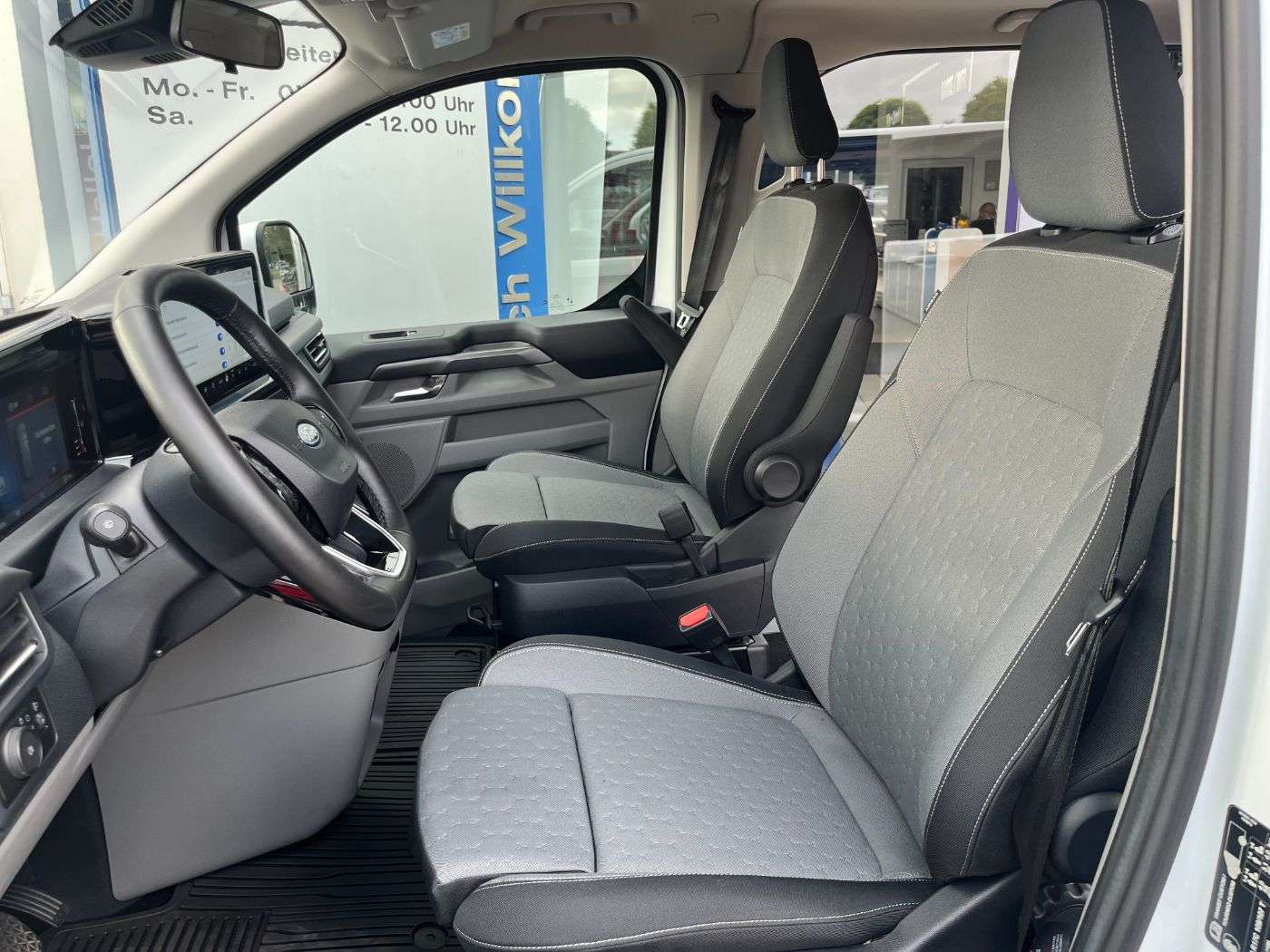 Fahrzeugbild eines Ford Tourneo Custom