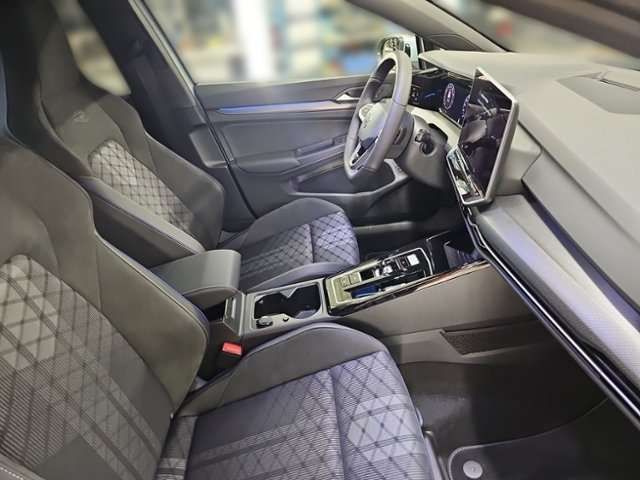 Fahrzeugbild eines Volkswagen Golf