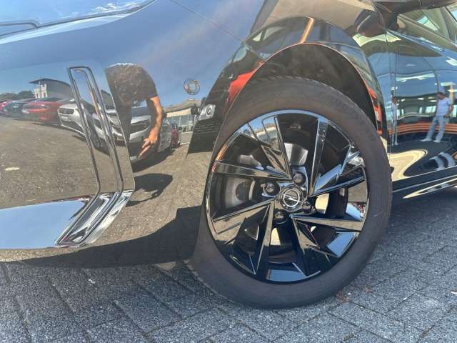 Fahrzeugbild eines Opel Corsa