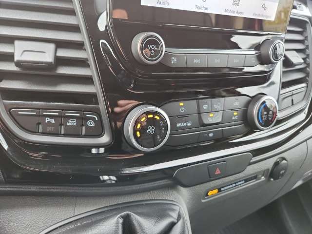 Fahrzeugbild eines Ford Transit Custom