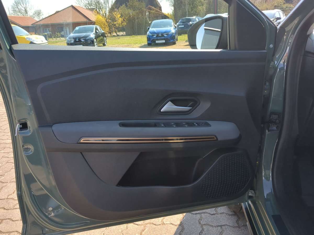 Fahrzeugbild eines Dacia Sandero