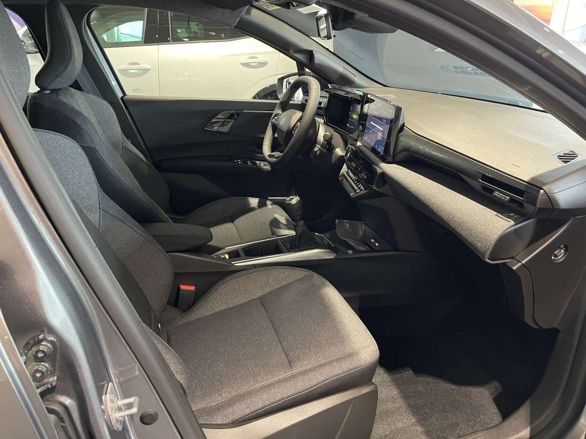 Fahrzeugbild eines Renault Clio
