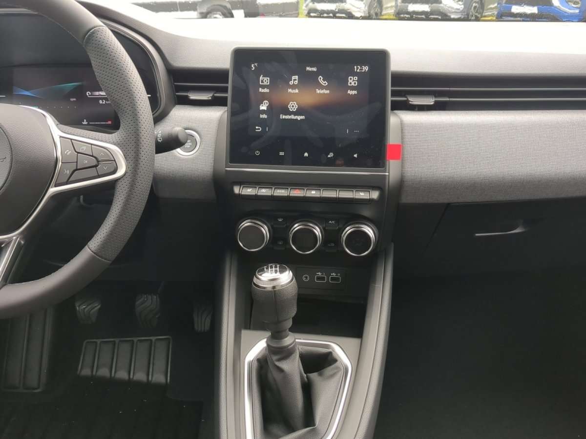 Fahrzeugbild eines Mitsubishi Colt
