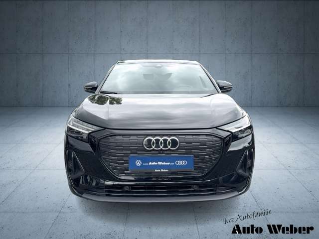 Fahrzeugbild eines Audi Q4 e-tron