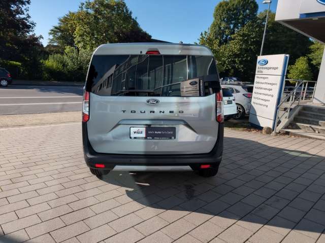 Fahrzeugbild eines Ford Tourneo Courier