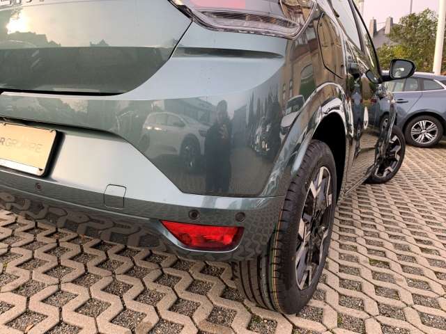 Fahrzeugbild eines Dacia Sandero
