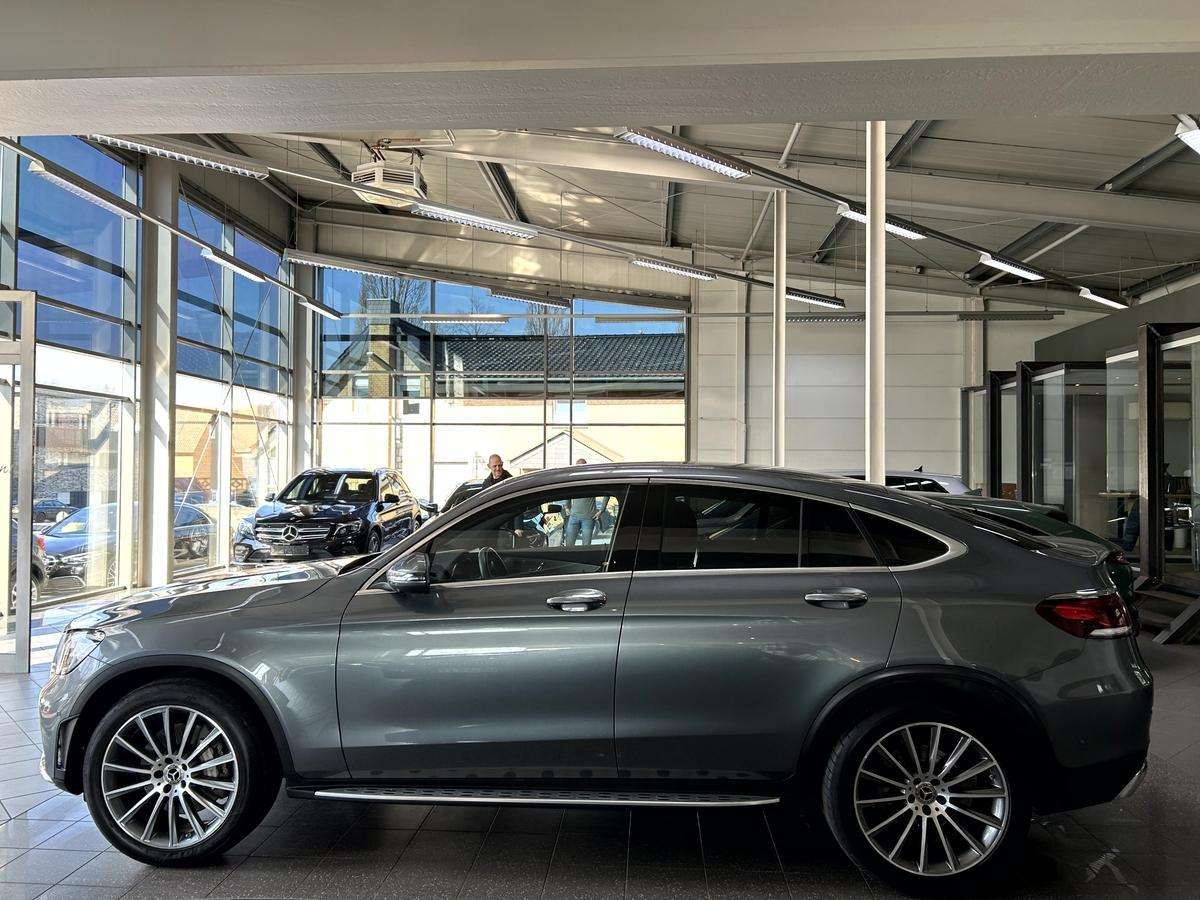 Fahrzeugbild eines Mercedes-Benz GLC