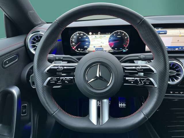 Fahrzeugbild eines Mercedes-Benz CLA