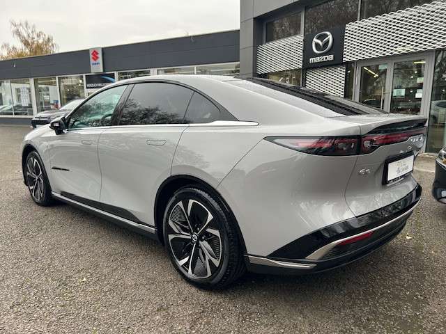 Fahrzeugbild eines Mazda Mazda6