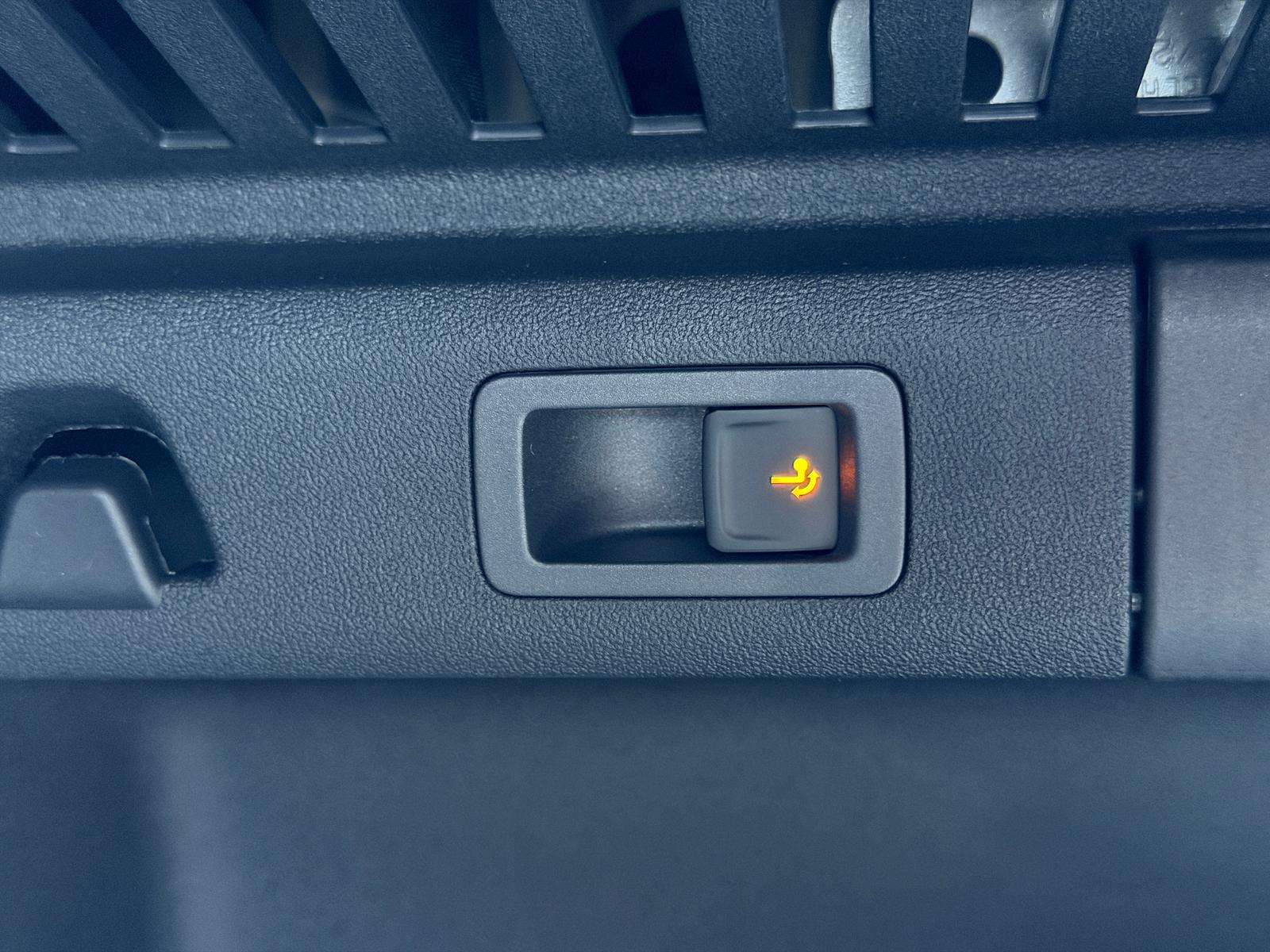 Fahrzeugbild eines Skoda ELROQ