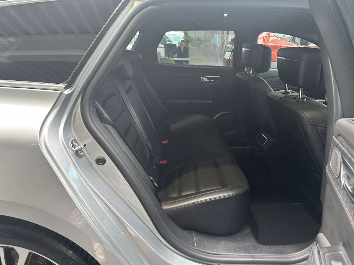 Fahrzeugbild eines Renault Talisman