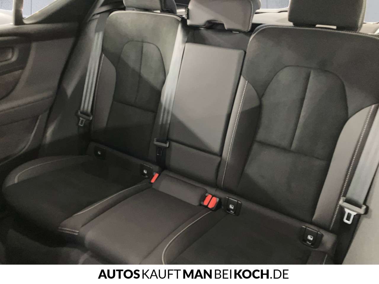 Fahrzeugbild eines Volvo XC40