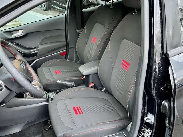 Fahrzeugbild eines Ford Fiesta