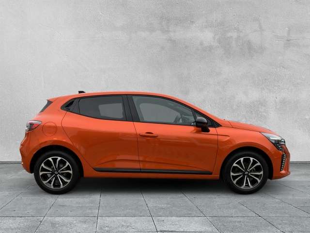 Fahrzeugbild eines Renault Clio