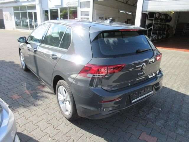 Fahrzeugbild eines Volkswagen Golf