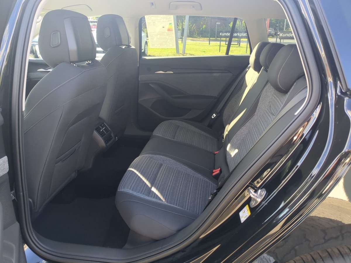 Fahrzeugbild eines Skoda Superb