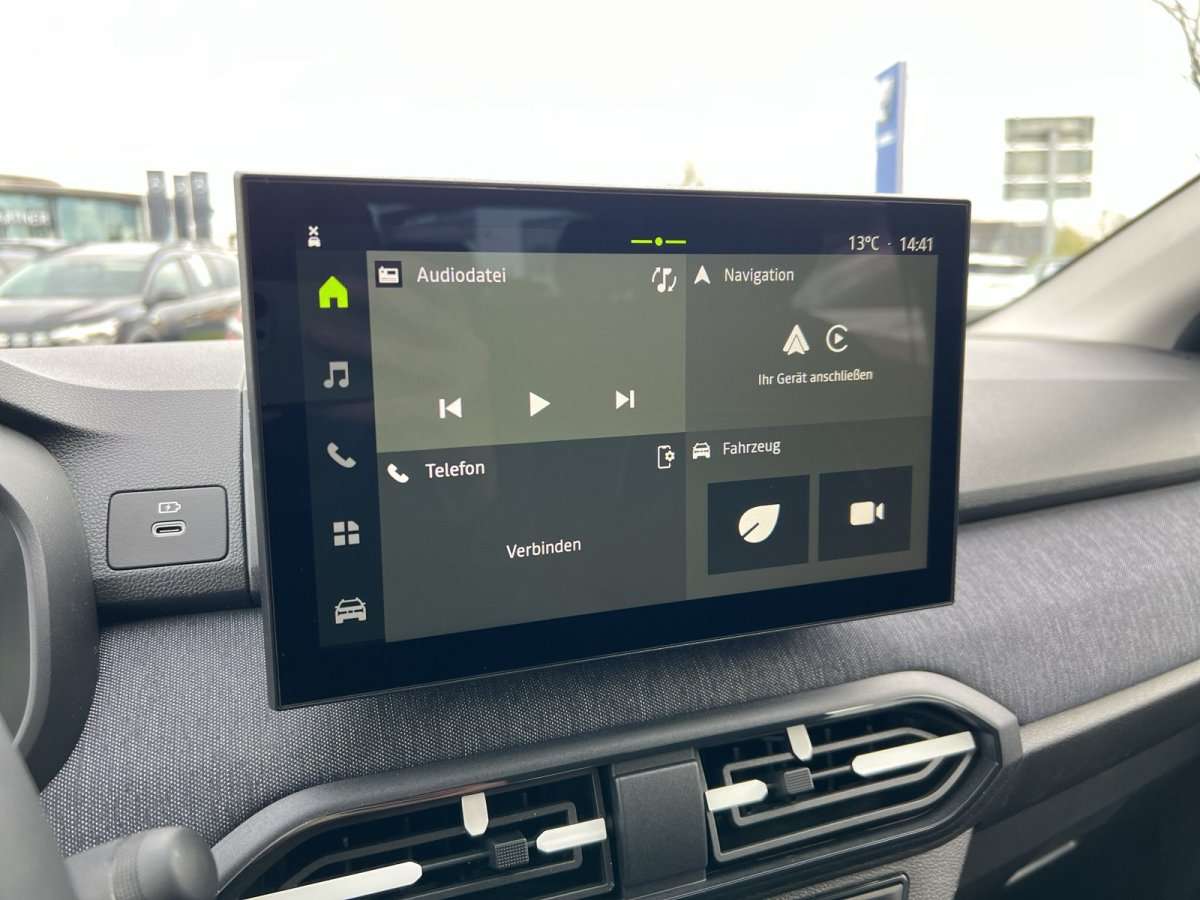 Fahrzeugbild eines Dacia Sandero