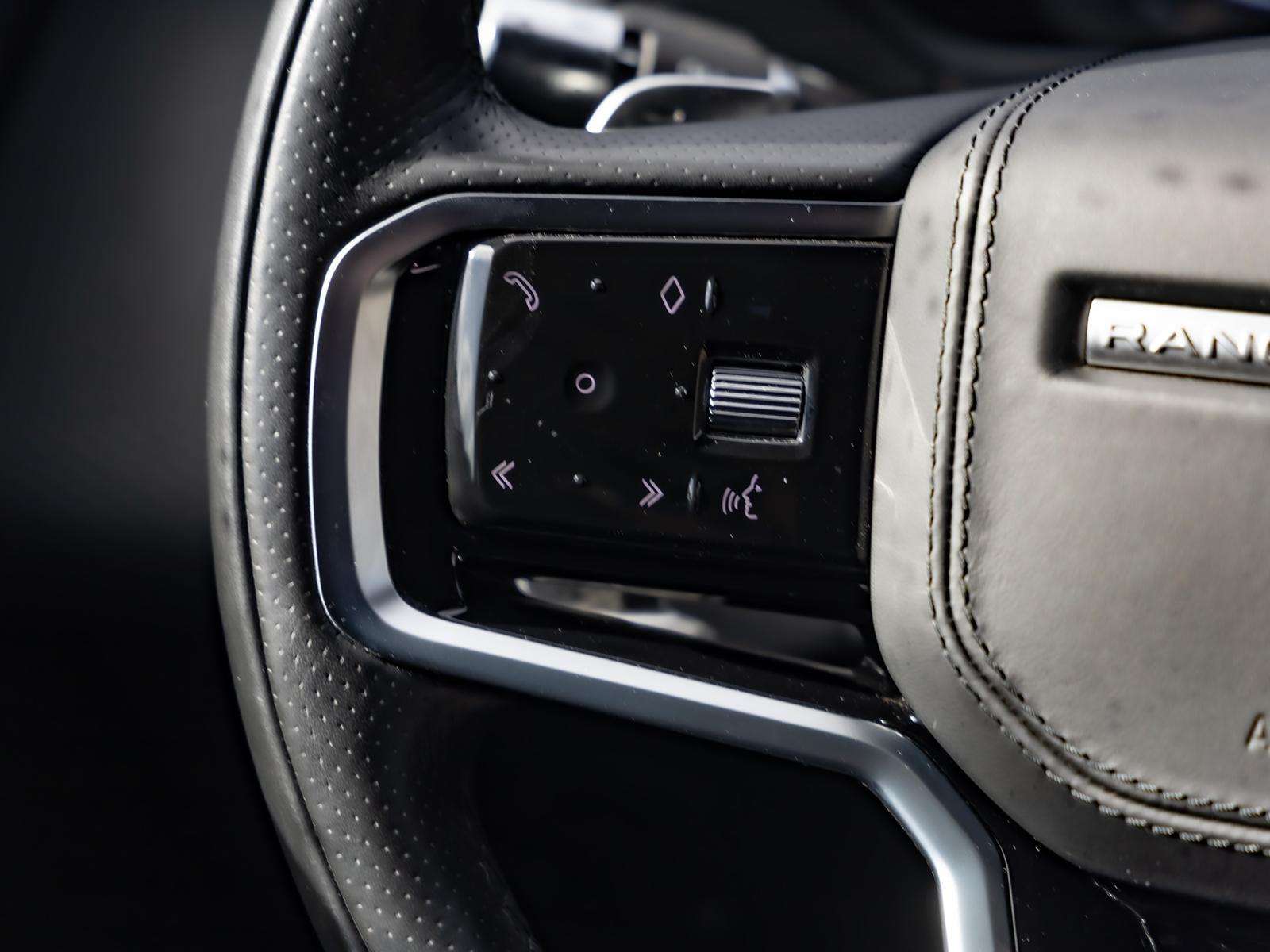 Fahrzeugbild eines Land Rover Range Rover Velar