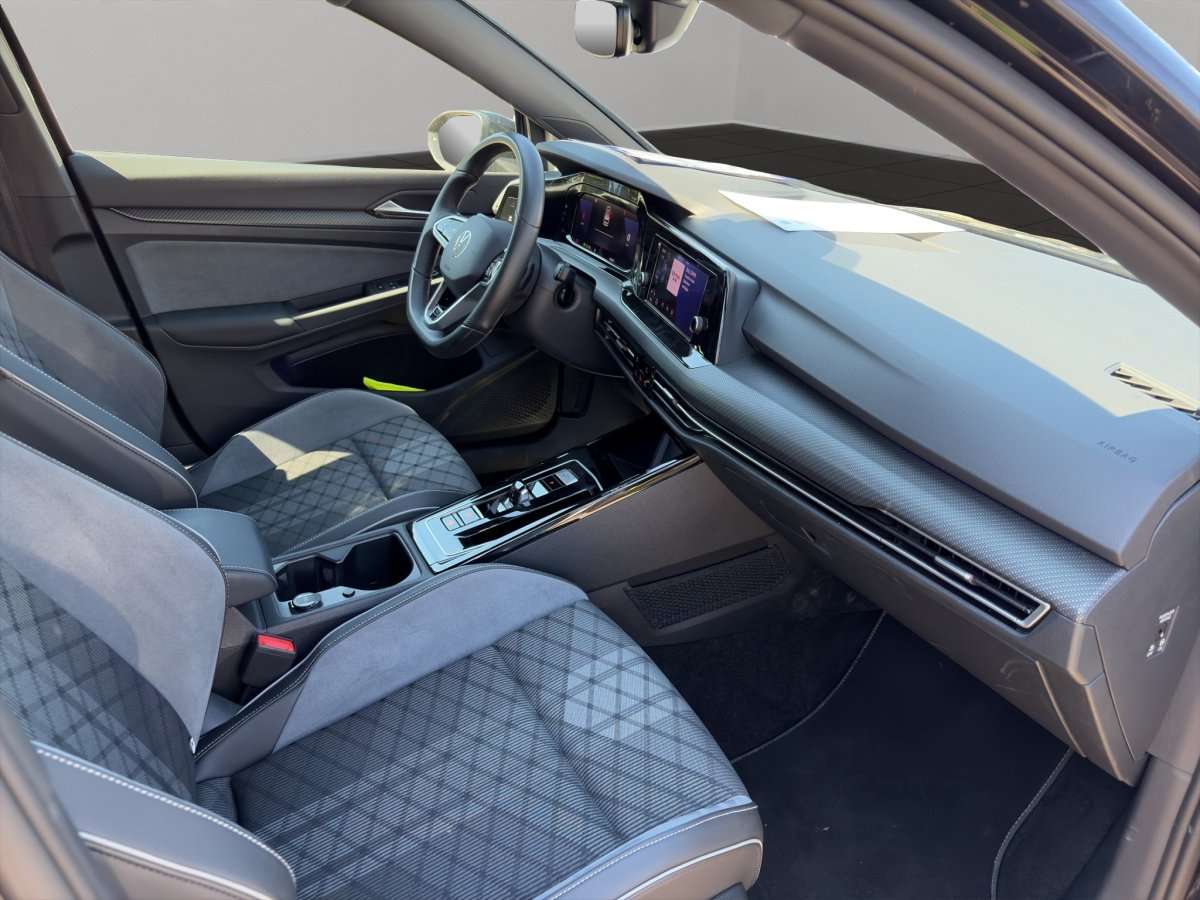 Fahrzeugbild eines Volkswagen Golf