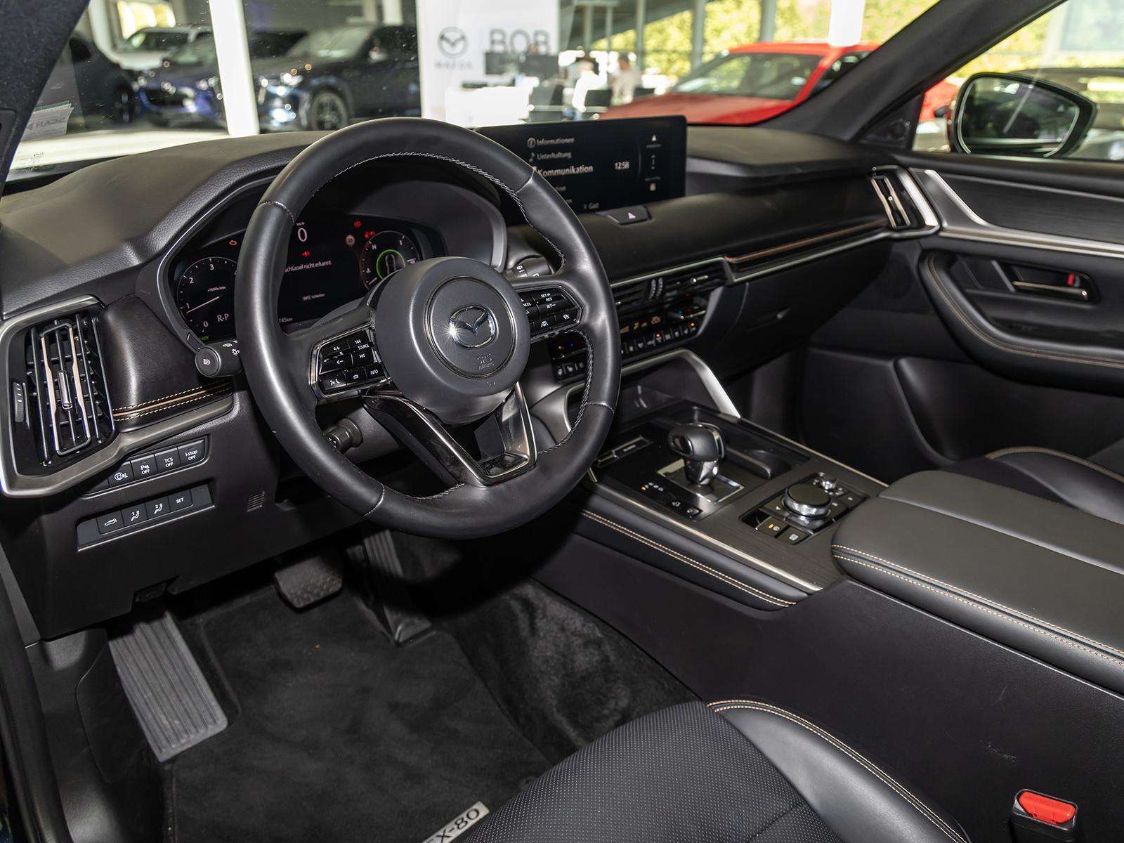 Fahrzeugbild eines Mazda CX-80