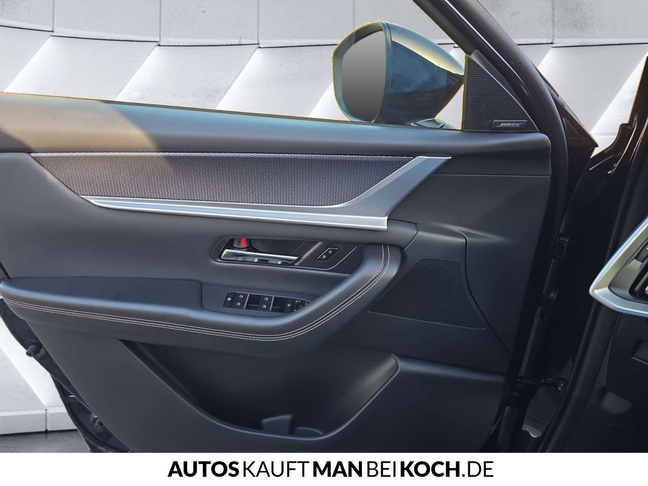 Fahrzeugbild eines Mazda CX-60