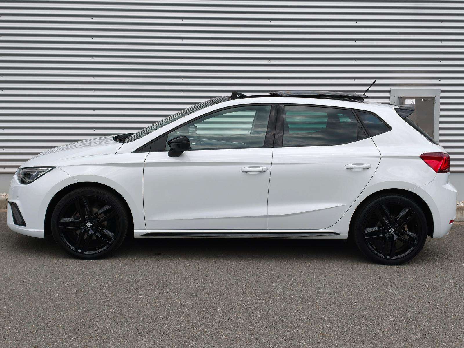 Fahrzeugbild eines SEAT Ibiza