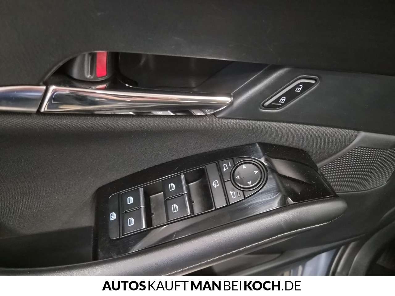 Fahrzeugbild eines Mazda CX-30