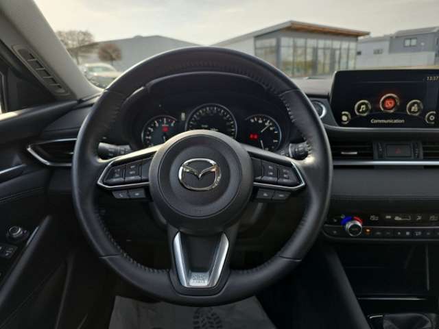 Fahrzeugbild eines Mazda Mazda6