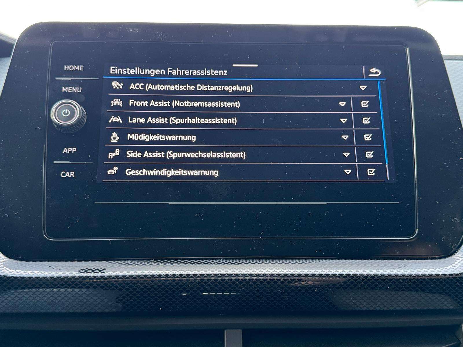 Fahrzeugbild eines Volkswagen T-Cross